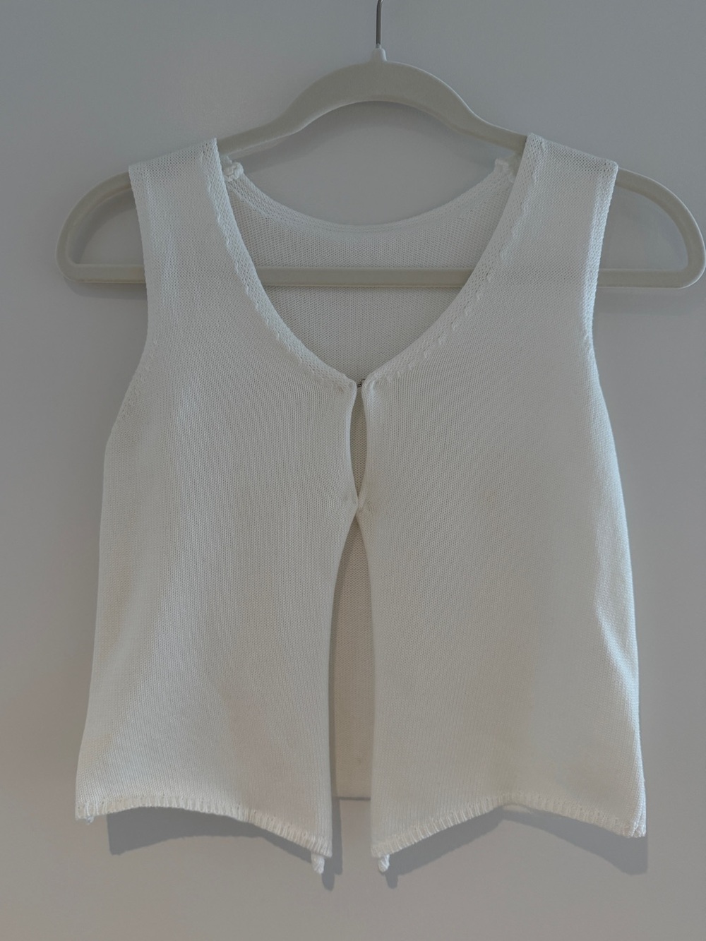 Classic White Sleeveless Knit Top